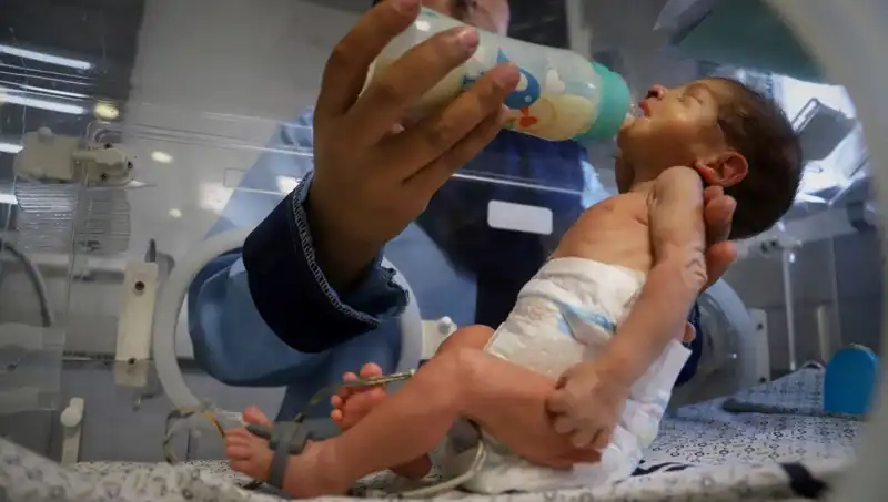 İsrail Ablukası Altında Yaşayan 66 Çocuğun Acı Düşüşü: Bir Aile Hikayesi