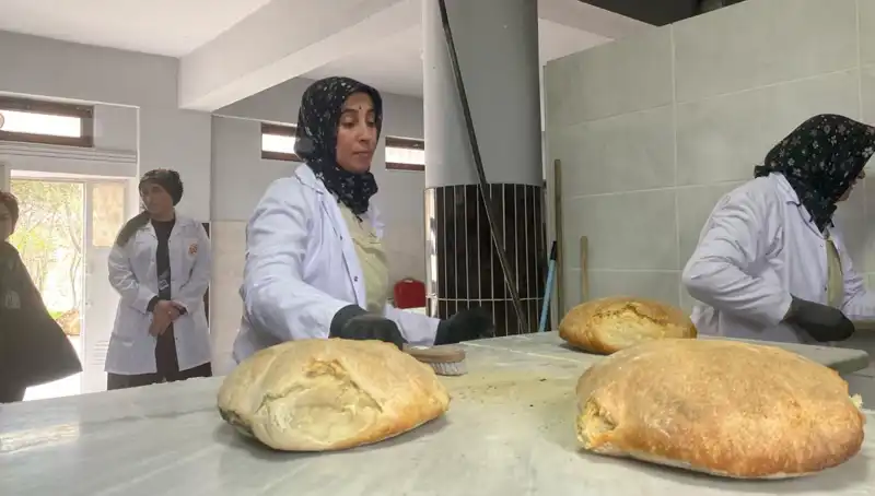 Ata Ekmek Geleneği Yeniden Hayat Buldu: Geçmişten Günümüze Bir Yolculuk