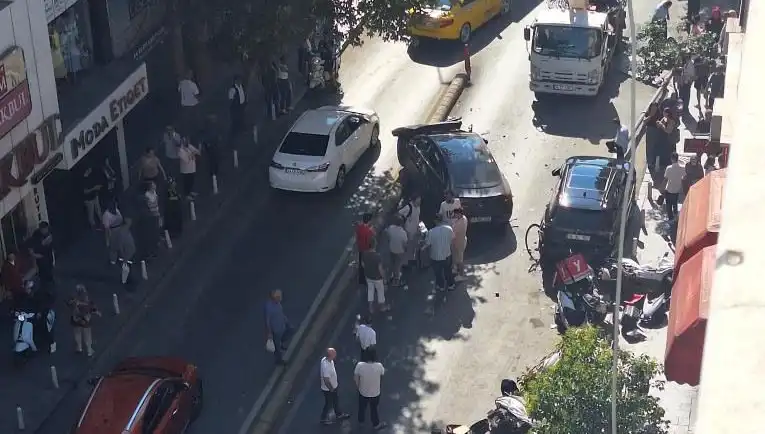 İranlı Sürücünün Şaşırtan Kazası: Şehirde Kargaşa Yarattı