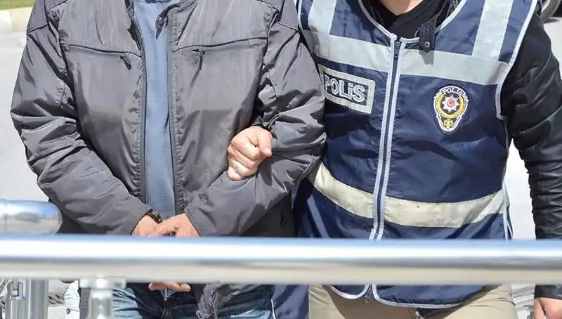 Bursa'da Uyuşturucu Operasyonu: Eş Zamanlı Baskınlarla 1 Kişi Tutuklandı