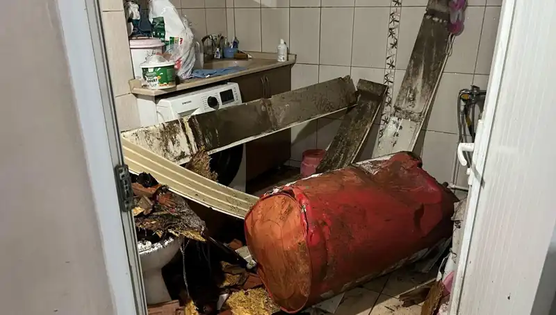 Ege Bölgesi'nde Şiddetli Fırtına: Doğa Gözyaşlarını Döktü