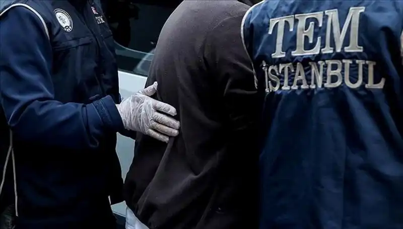 İstanbul'da DHKP-C Operasyonu: 35 Kişi Gözaltına Alındı, Eski Başkan Şükrü Genç de İçinde
