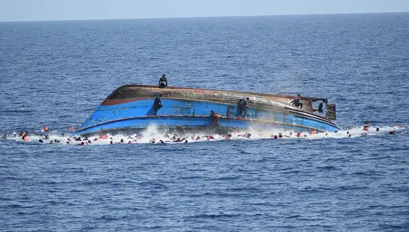 Filipinler'de Ciddi Gemi Kazası: 4 Ölü, 7 Kişi Kayboldu