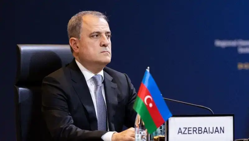 Azerbaycan ve Ermenistan, Tarihi Barış Anlaşmasında Sonuca Ulaştı