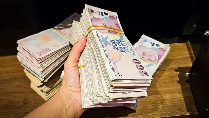 Türkiye Bankacılık Sektöründe Rekor Mevduat: 12 Trilyon Lira Eşiği Geçildi