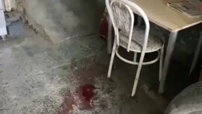 Sandalyeden Düşen Adamın Yaşadığı Kaza, Hastanede Hayat Mücadele Ediyor