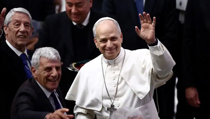 Papa Leo'nun Soyadındaki Gizemli Aşk Hikayesi ve Tarihsel Derinlikleri
