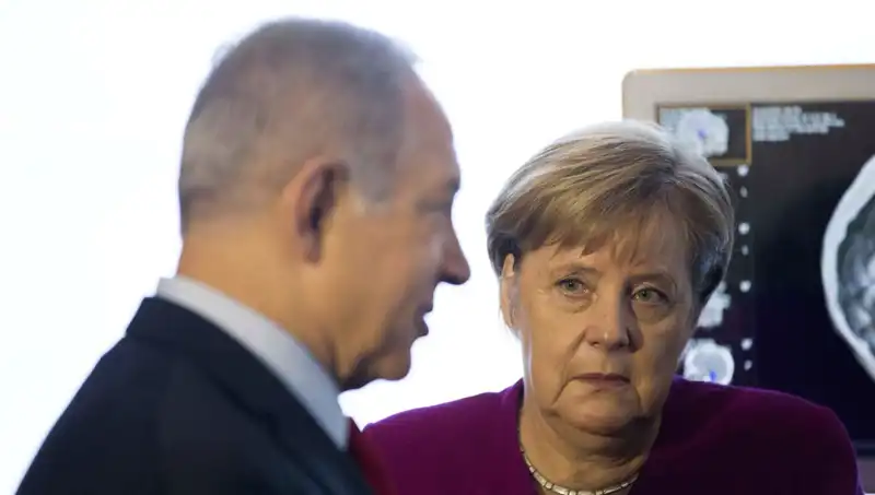 Netanyahu'nun Gizli Hükümet Temasları: Merkel İle Yapılan Yıllar Süren Pazarlıkların Perdesi Aralandı