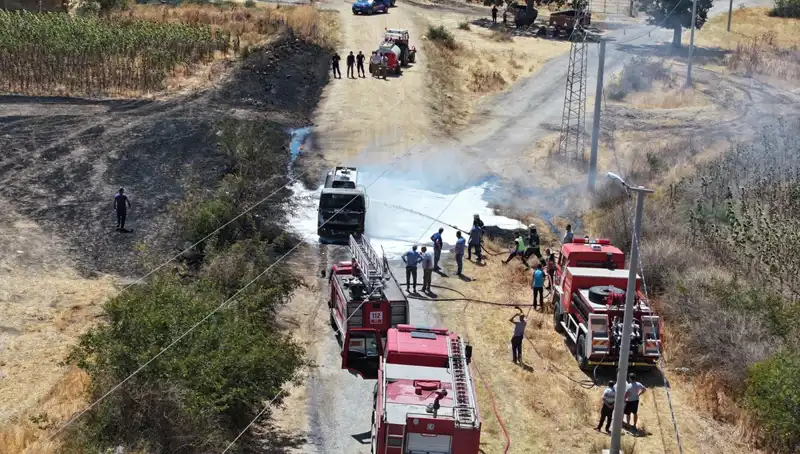 Seyir Halindeki Tanker Korkunç Bir Yangına Tesadüf Etti