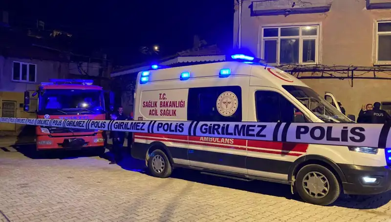 Yaşlı Adamın Korkunç Ölümü: Evi Yangında Küle Döndü