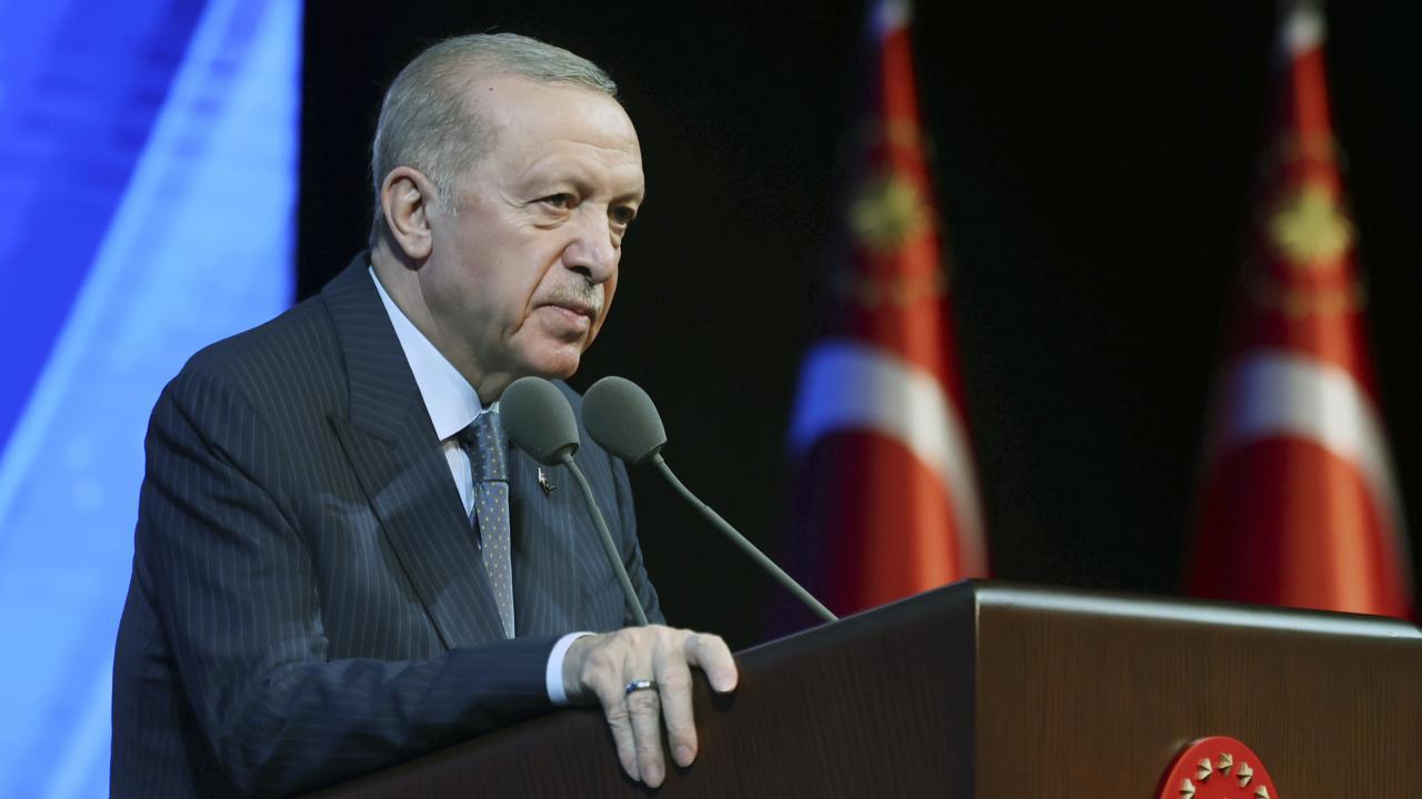 Cumhurbaşkanı Erdoğan, adalet sisteminin hızlı ve etkin işlemesini vadetti