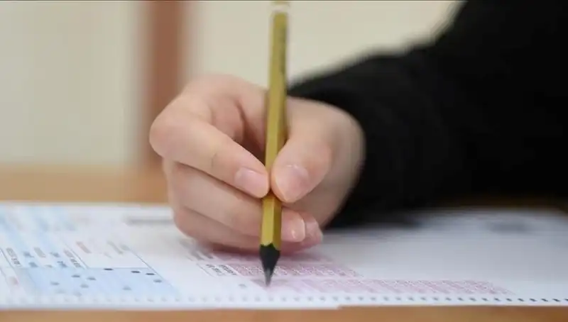 LGS Sınavında Eleyici Sorular: Öğrencilerin Başarı Kriterleri Değişiyor