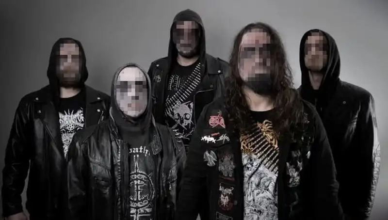 Rock Grubu Üyeleri Dini Değerlere Hakaretten Tutuklandı: Olayın Ayrıntıları