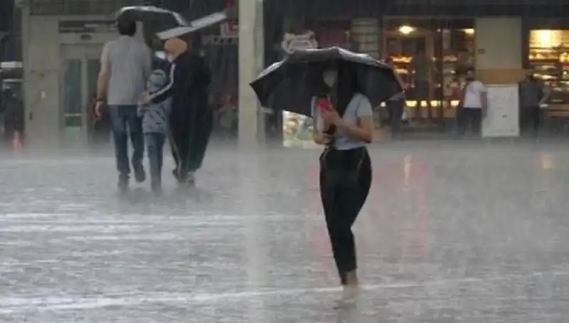 Marmara Bölgesi'nde Serin Hava ve Yağış Beklentisi: Hazırlıklı Olun!