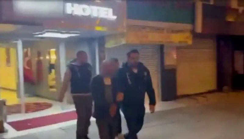 Ankara'da Gizli Fuhuş Ağına Baskın: 4 Otel Mühürlendi, 12 Gözaltı