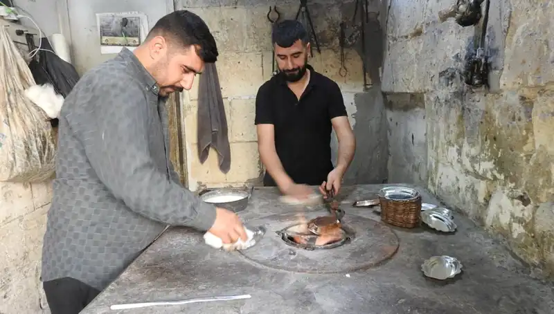 İşi Öğretecek Çırak Bulamıyorlar: Geleneksel Mesleklerin Son Temsilcileri ile Tanışın