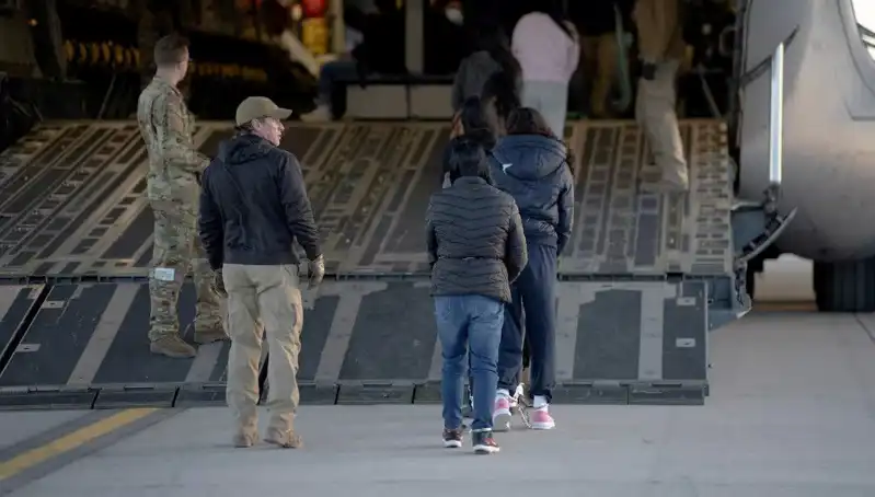 Kosova, ABD’nin Sınır Dışı Ettiği Göçmenler İçin Yuva Olmaya Talip Oldu