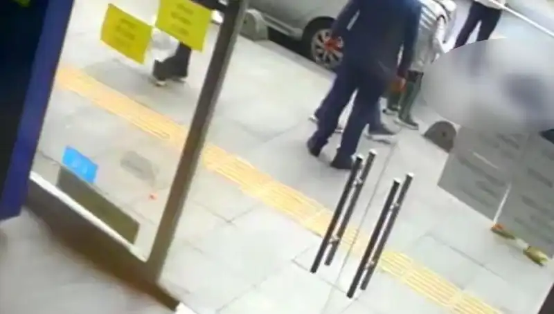 Esenler'de Feci Kaza: Hafriyat Kamyonu İki Oto Yoldaşını Ezdi