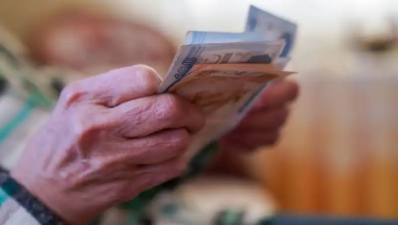 Emekli Bayram İkramiyesi Ne Zaman Yatacak? Gözler Bakanlıktan Gelecek Açıklamada