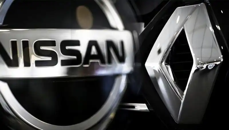 Nissan, Renault'daki Hisselerini Satma Kararı Aldı: Olayın Ardındaki Sebepler