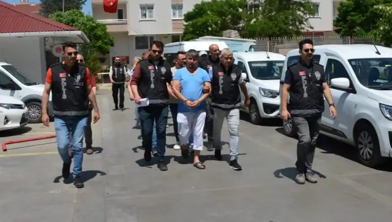 Lüleburgaz'da Şok Fuhuş Operasyonu: Gözaltına Alınanlar ve Detaylar