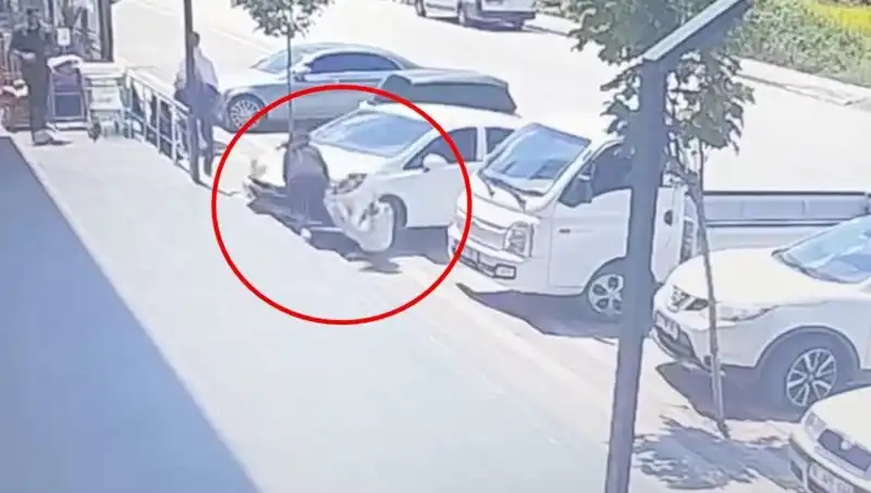 Yalova’da Feci Kaza: Lise Öğrencisi Aracın Altında Kaldı