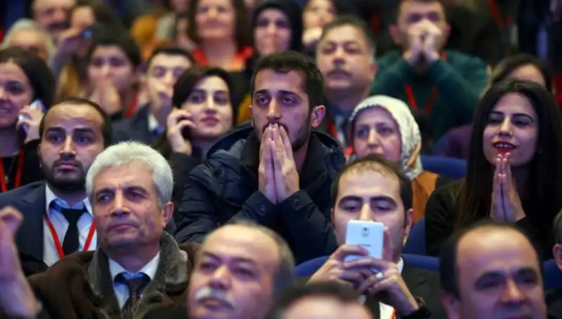 2025'te 15 Bin Sözleşmeli Öğretmen Ataması İçin Sınav Tarihleri Belli Oldu!