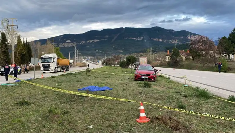 Karabük’te Aile Faciası: Feci Trafik Kazasında Dört Can Gitti
