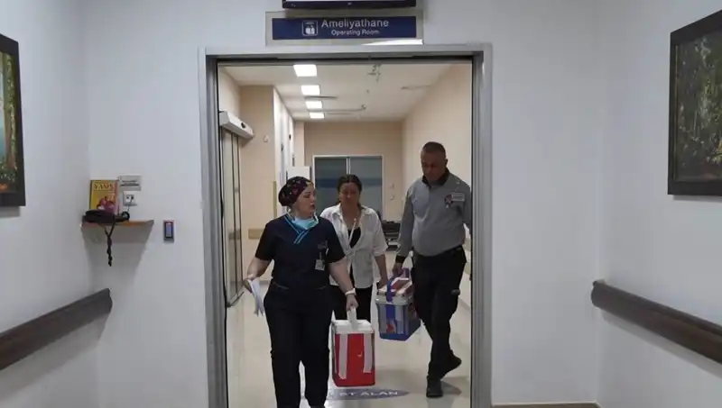 53 Yaşındaki Beyin Ölümü Gerçekleşen Hastanın Organları İle 5 Kişiye Hayat Verildi