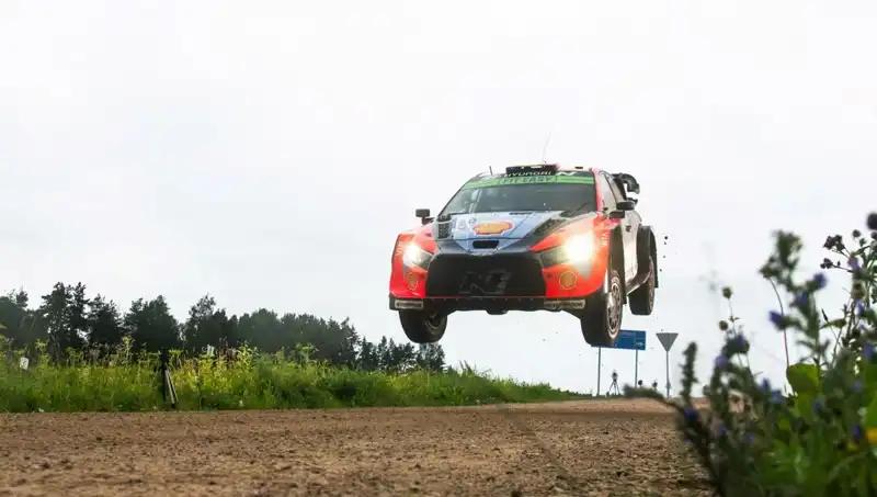 Otomobil Rallisinde Facia: İki Seyirci Hayatını Kaybetti