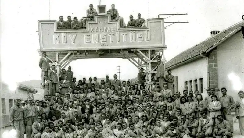 17 Nisan: Köy Enstitüleri'nin Önemi ve Kuruluş Yıl Dönümü