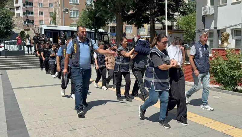 12 İlde Yasa Dışı Bahis Operasyonu: 21 Kişi Tutuklandı, Şok Edici Detaylar Ortaya Çıktı!