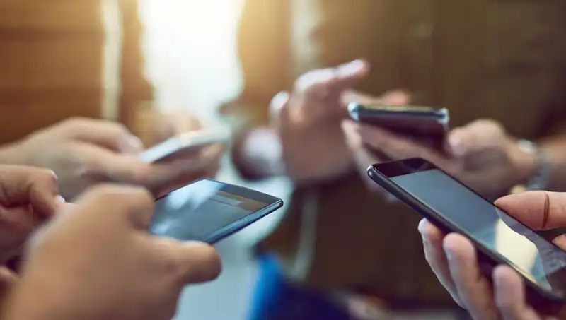 Oppo A5 Pro 4G: Uygun Fiyatla Yüksek Performans ve Dayanıklılık Sunuyor