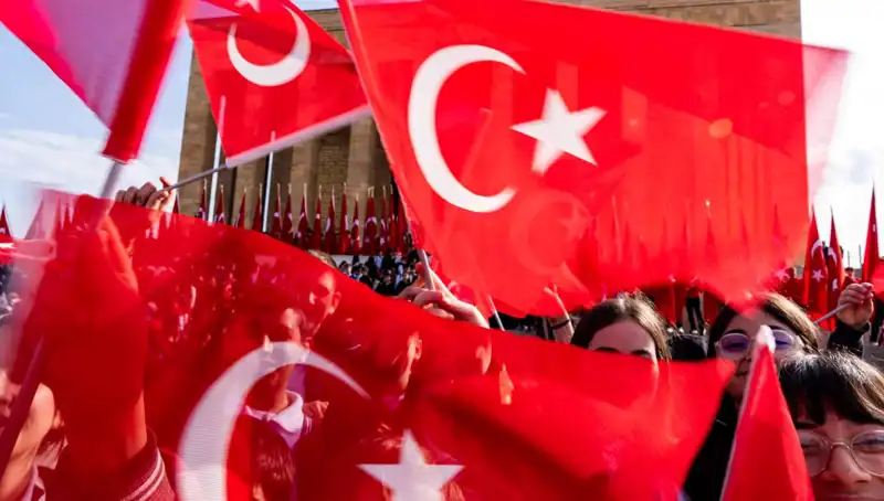 Tüm Yurtta 23 Nisan Coşkusu: Renkli Kutlamalar ve Anlam Dolu Anlar
