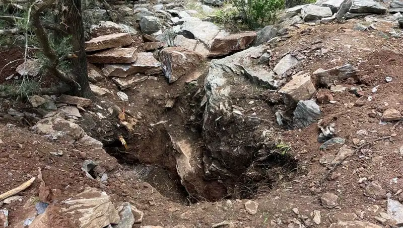 Eski Vali ve Emekli Albay Define Arama Faaliyetinde Yakalandı!