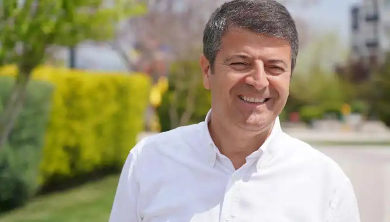 Abdurrahman Tutdere: Adıyaman'ın Dikkat Çeken Belediye Başkanı Kimdir?
