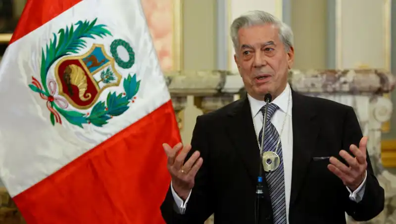 Nobel Ödüllü Yazar Mario Vargas Llosa'nın Hayatını Kaybetmesi Üzerine