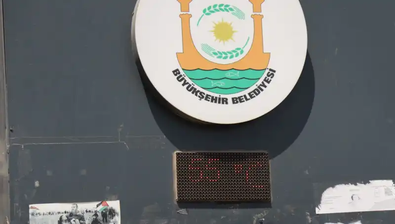 Termometreler 55 Dereceyi Geçti: Sıcak Hava Dalgası Ülkeyi Vurdu!