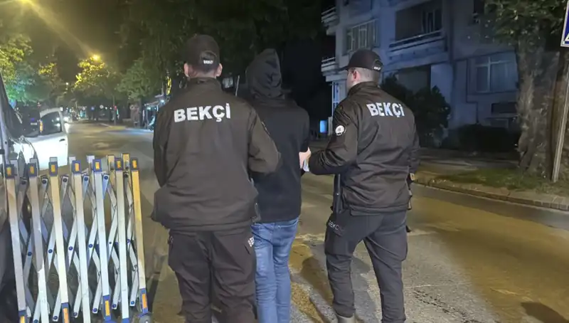 Edirne'de Düzensiz Göçmen Operasyonu: Yakalanan 4 Kişi Kim?