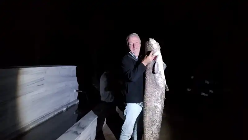 Tam 40 Kilo Ağırlığında Balık Barajda Oltaya Takıldı!