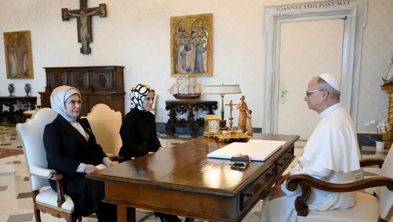 Emine Erdoğan ve Papa Leo: Gazze Üzerine Tarihi Buluşma Gerçekleşti