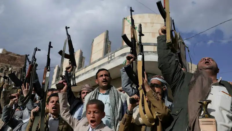 Husiler Yemen'de ABD ile Karşı Karşıya Gelmeye Hazırlanıyor: Gelişmeler Neler?