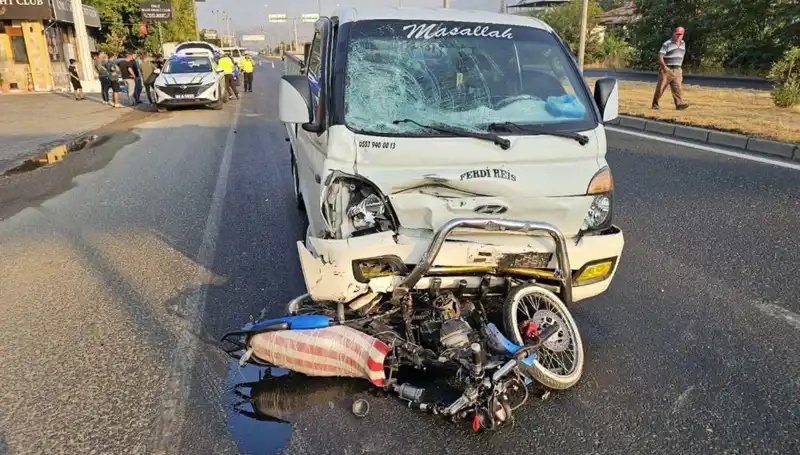 Aydın’da Motosiklet Kamyonetle Çarpıştı: Acı Kaza Sonucu Bir Hayat Kaybedildi