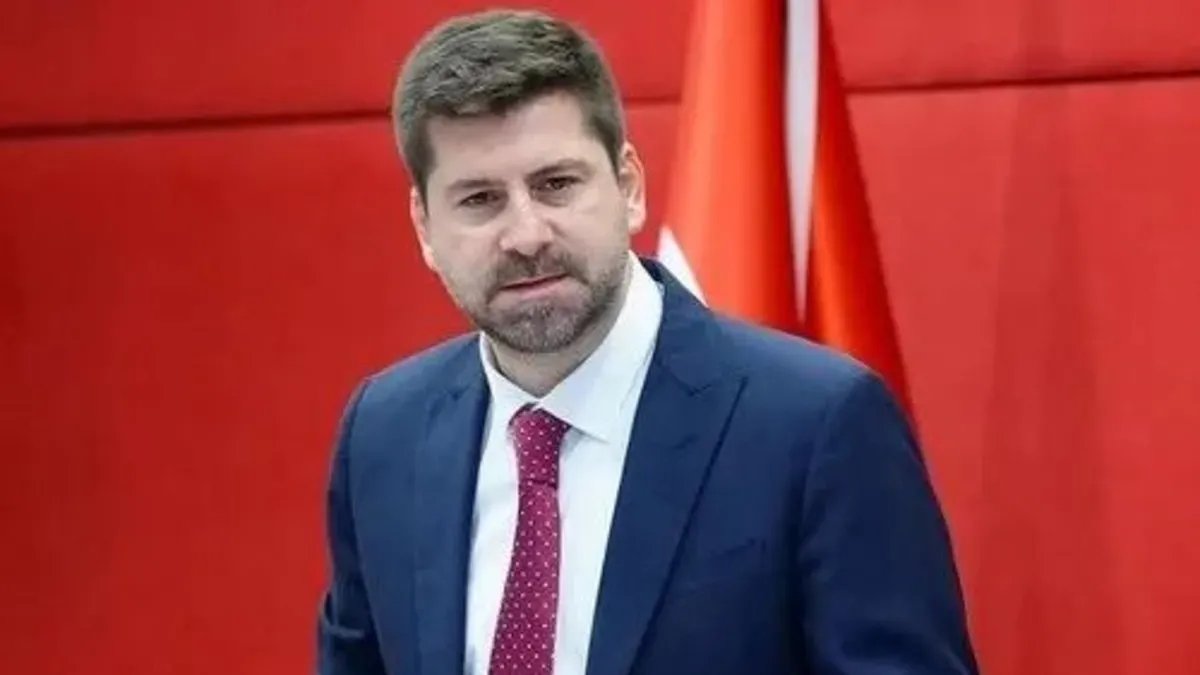 Tarsus Belediyesi Tiyatro Sahnesini Kapattı, Tek Bir Konser İçin 3 Milyon Harcadı!