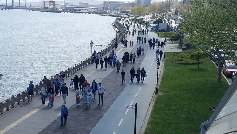 Tekirdağ'da Yaşlı Nüfus Oranı %10,2'ye Ulaştı: Gelecek İçin Ne Anlama Geliyor?