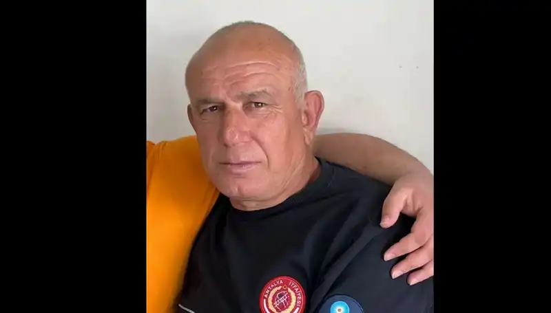 İtfaiyeci, Topladığı Mantarları Yerken Hayatını Kaybetti: Olayın Detayları Şok Etti