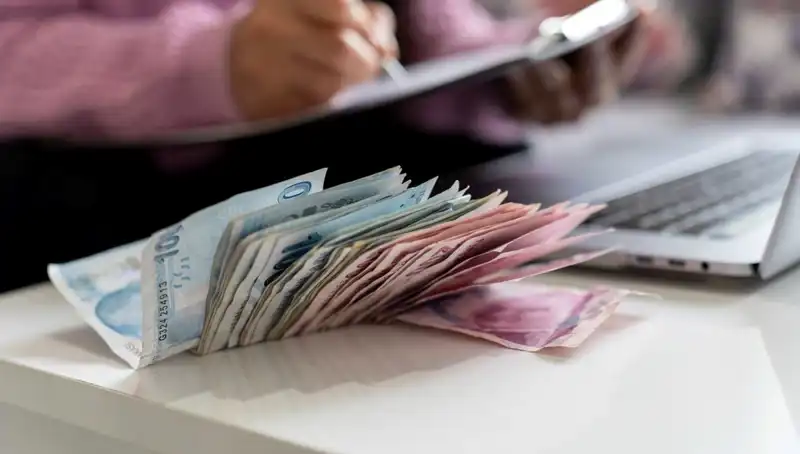 Temmuz Ayında Memur ve Emeklilere Yapılacak Zam Oranı Merak Ediliyor!