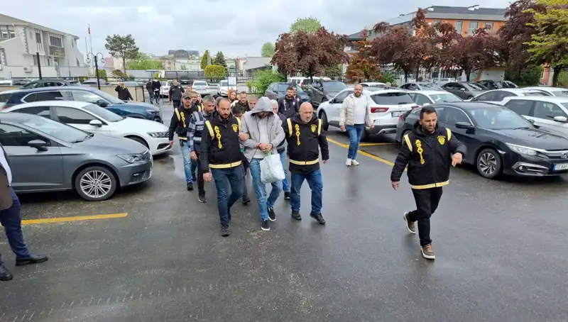 Düzce'de 6 Aydır Süren Fuhuş Ağı Operasyonu: 12 Gözaltı