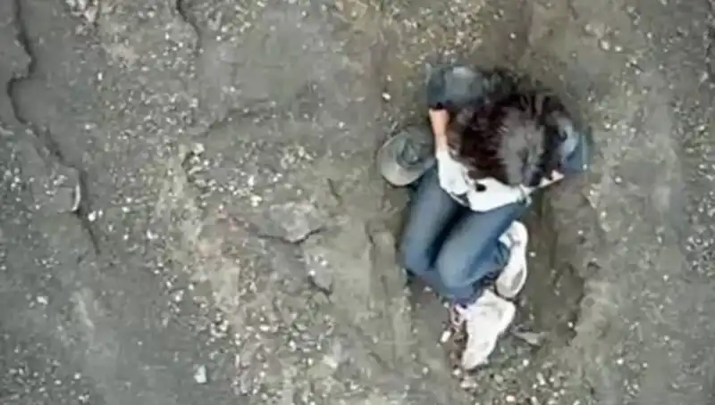 Yanardağın İçine Düşen Turistin Cesedi Dört Gün Sonra Bulundu: Olayın Ayrıntıları