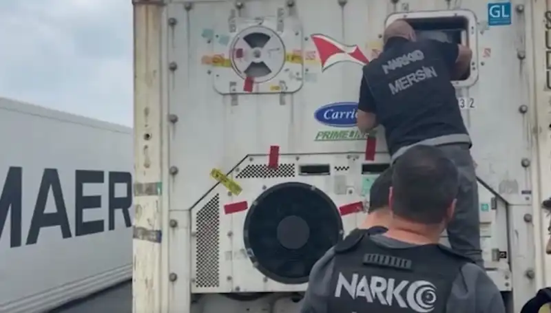 Mersin'de Dev Uyuşturucu Operasyonu: 250 Kilogram Ele Geçirildi
